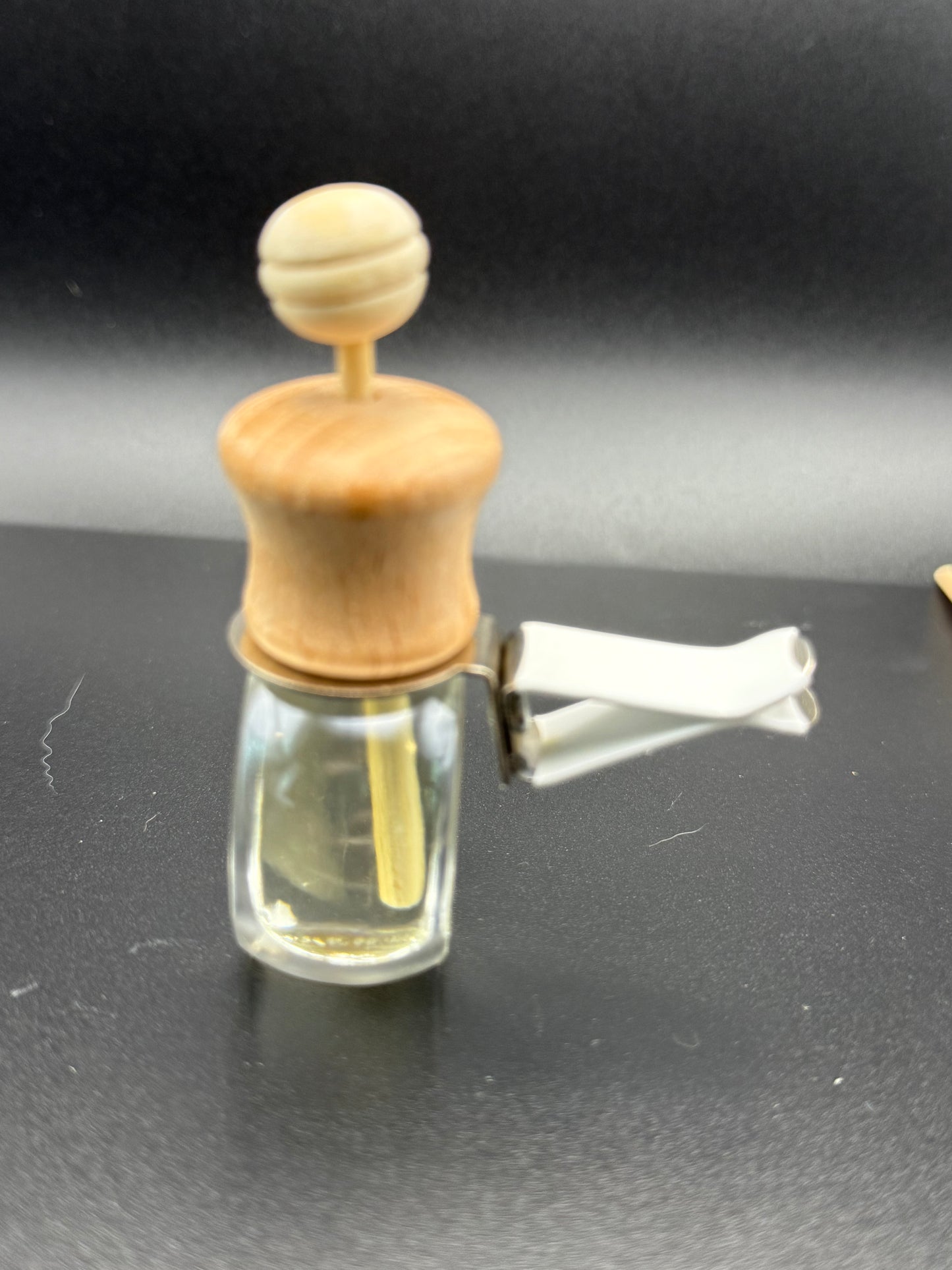 Mini Clip On Diffusers - Car (Refillable)